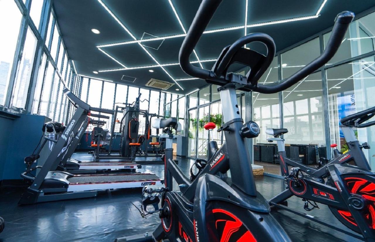 Sapphire Hotel Silom Bangkok Exterior photo A gym in China