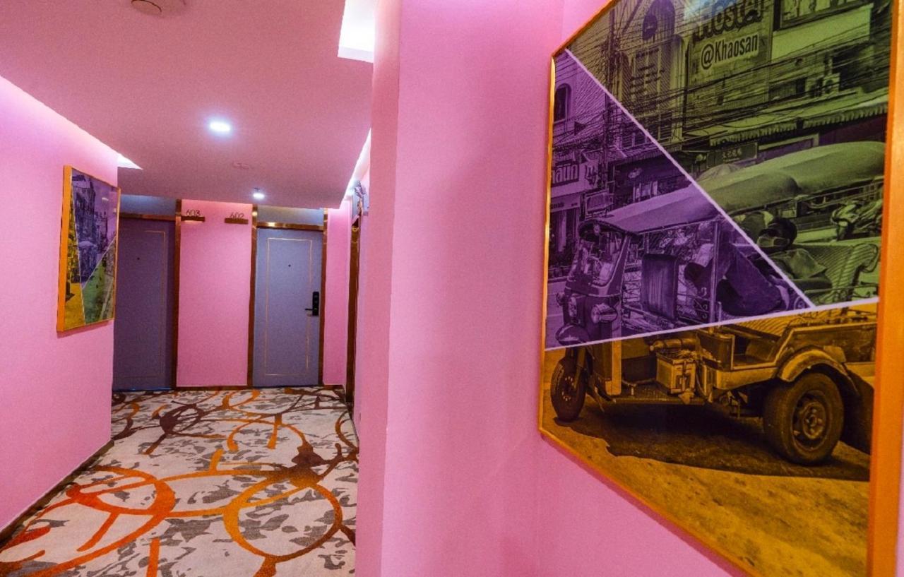 Sapphire Hotel Silom Bangkok Exterior photo